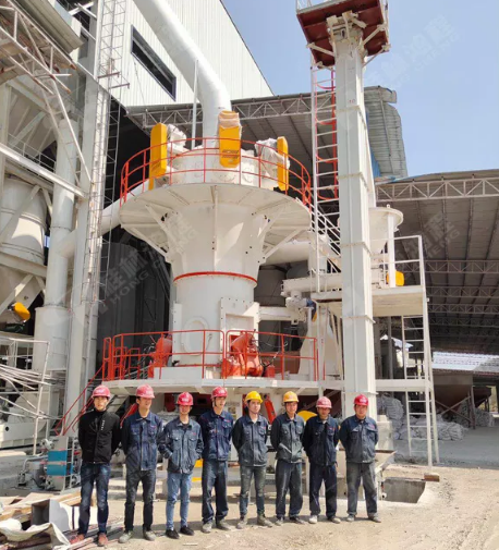 桂林鸿程磨粉机安装工人五一坚守岗位,保证客户磨粉生产线按计划投产 桂林鸿程磨粉机安装工人五一坚守岗位,保证客户磨粉生产线按计划投产