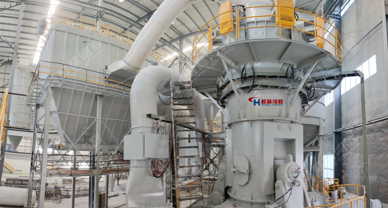 四川桂林鸿程碳酸钙磨粉机 四川桂林鸿程碳酸钙磨粉机