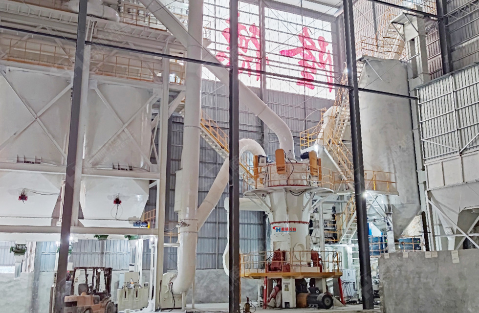 桂林鸿程碳酸钙磨粉机 桂林鸿程碳酸钙磨粉机