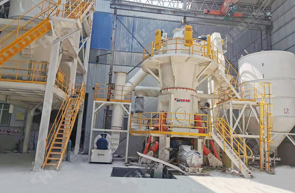 超细立式粉磨机 