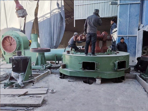 石灰石磨粉机设备HC1700磨机