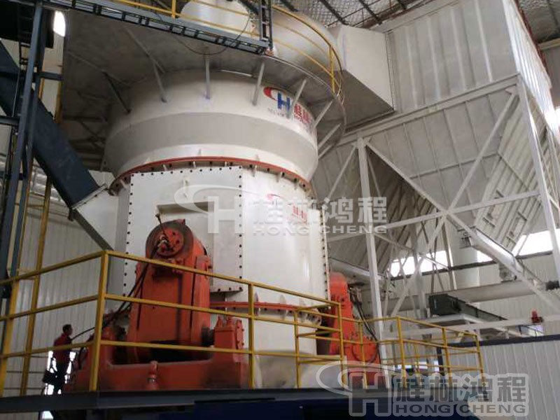 200目石灰石磨粉机HLM2400立式磨粉机