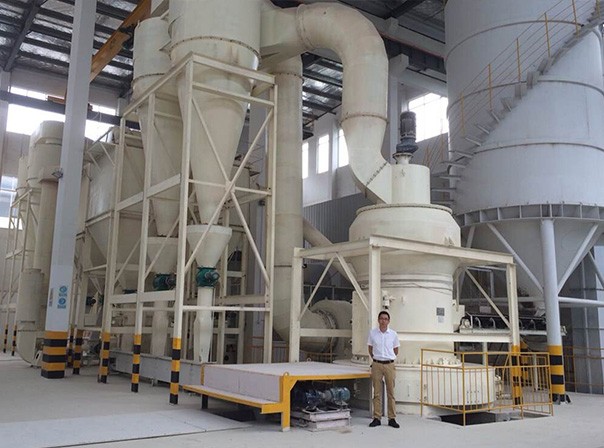 矿石雷蒙磨粉机