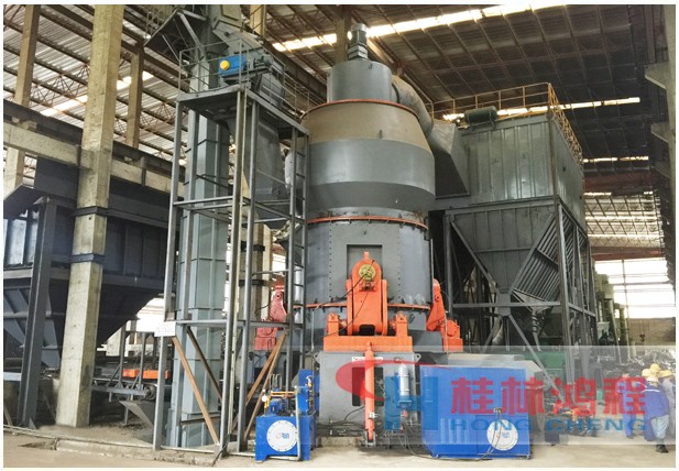石棉矿石磨粉机