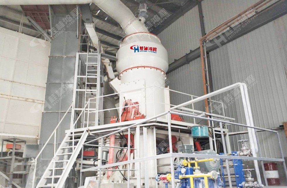 高岭土加工粉磨生产线设备-HLM1300山西案例现场